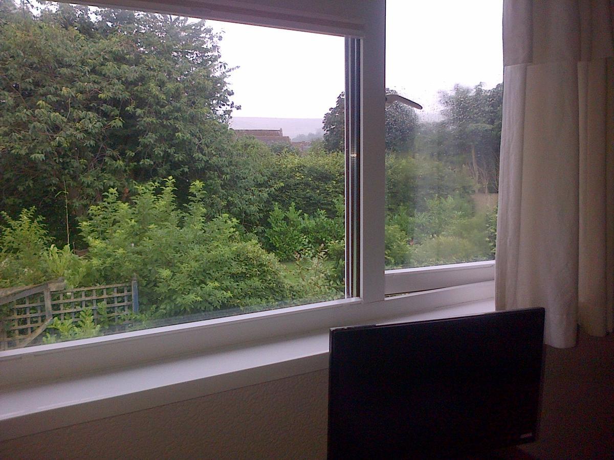 Follets B&B Pewsey Esterno foto